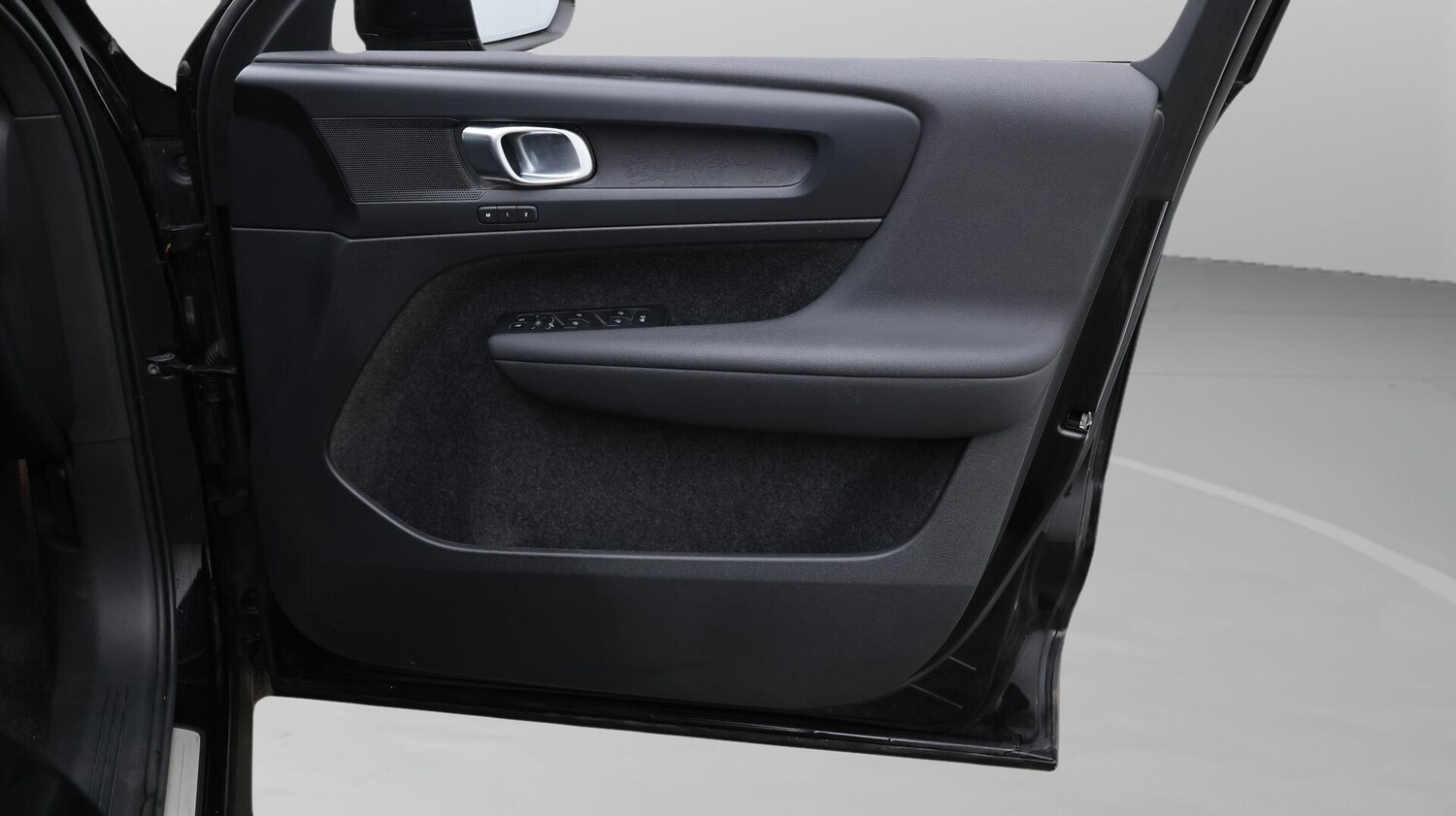 Used Volvo XC40 2022 for sale - 76457310: Photo 16