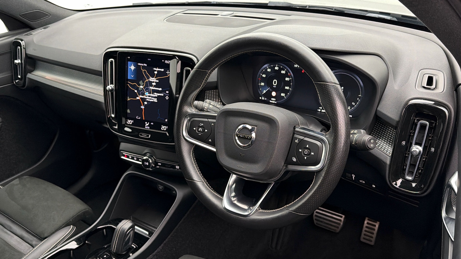 Used Volvo XC40 2021 for sale - 77998612: Photo 9