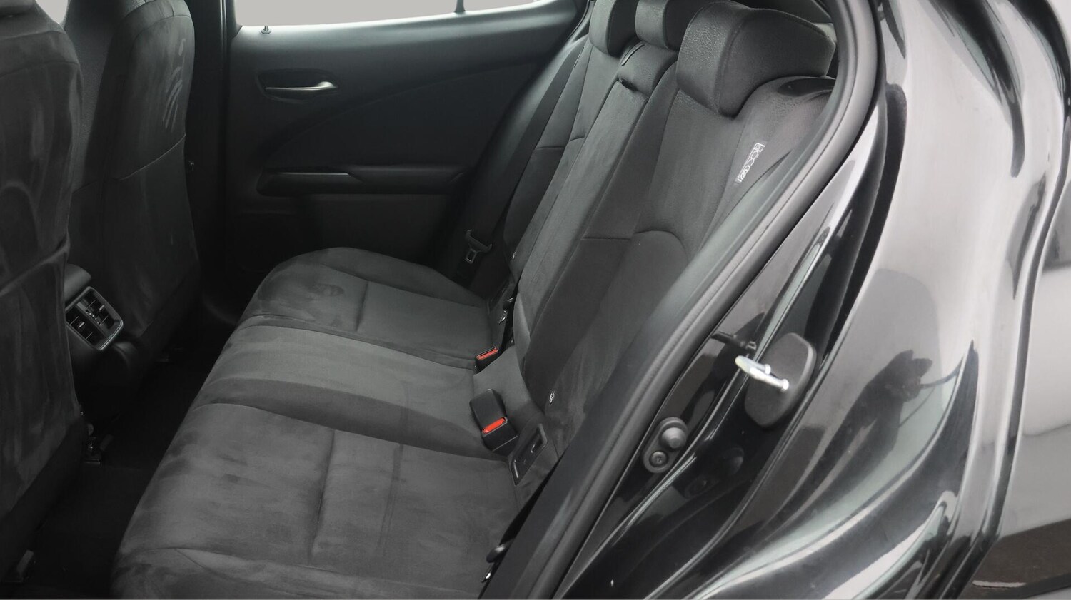 Used Lexus UX 2023 for sale - 76371412: Photo 17