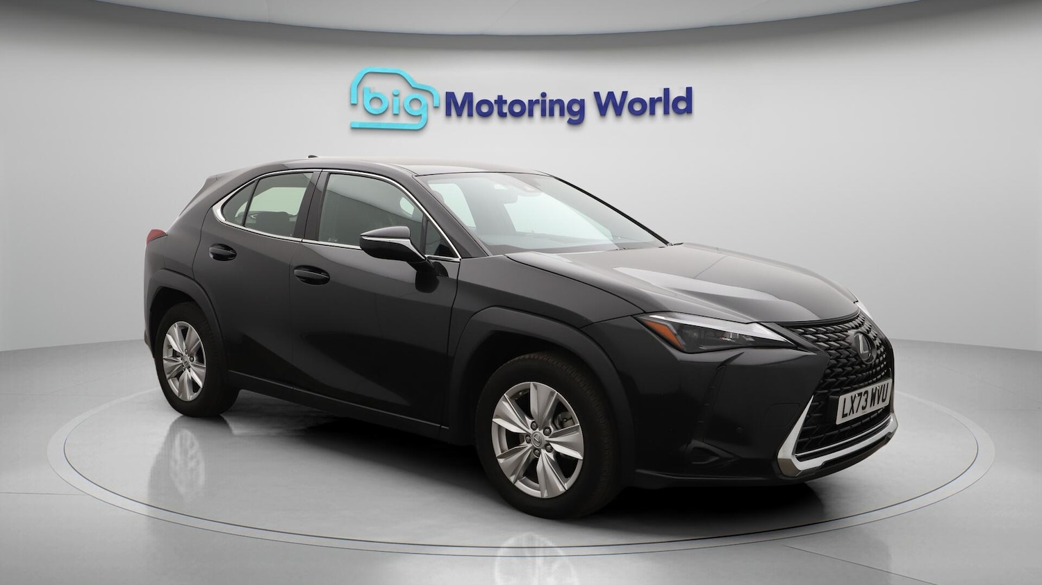 Used Lexus UX 2023 for sale - 76371412: Photo 2