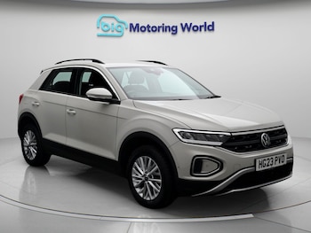 Used Volkswagen T-Roc 2023 for sale - 79526982: Photo