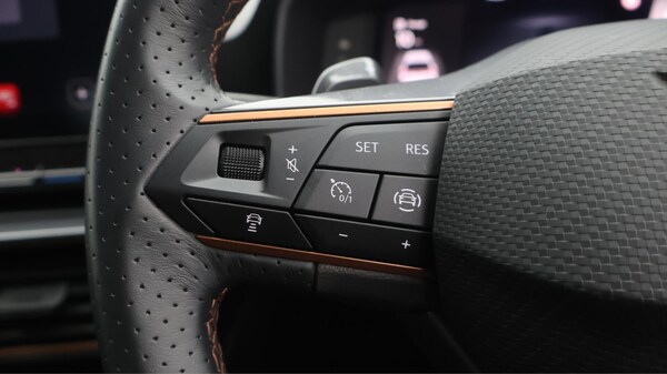 Used Cupra Leon 2023 for sale - 76295497: Photo 24