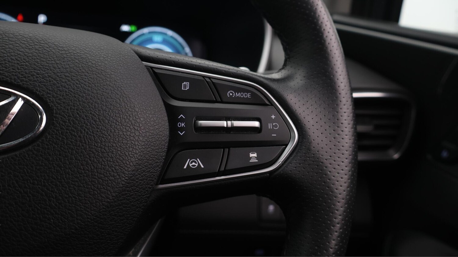 Used Hyundai Santa Fe 2022 for sale - 76613034: Photo 29