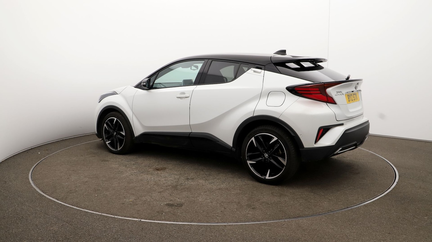 Used Toyota C-HR 2022 for sale - 76808493: Photo 12
