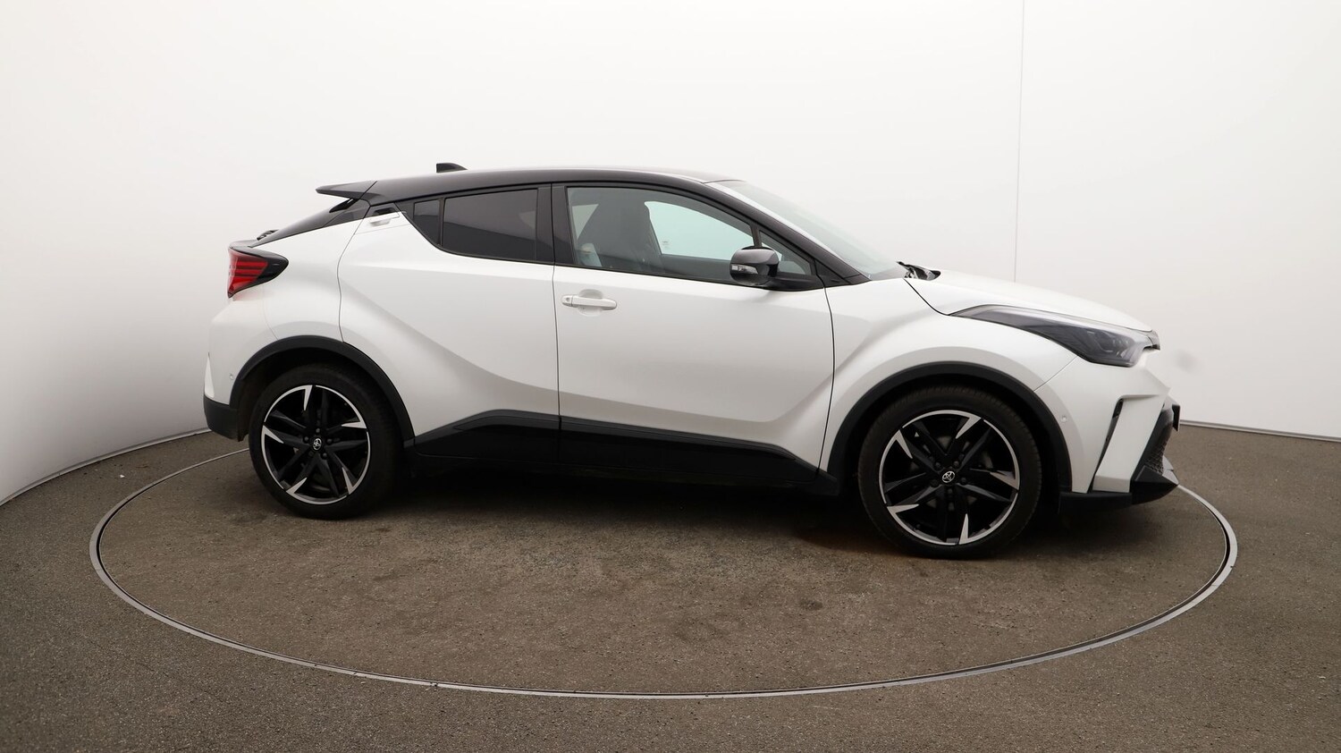 Used Toyota C-HR 2022 for sale - 76808493: Photo 36