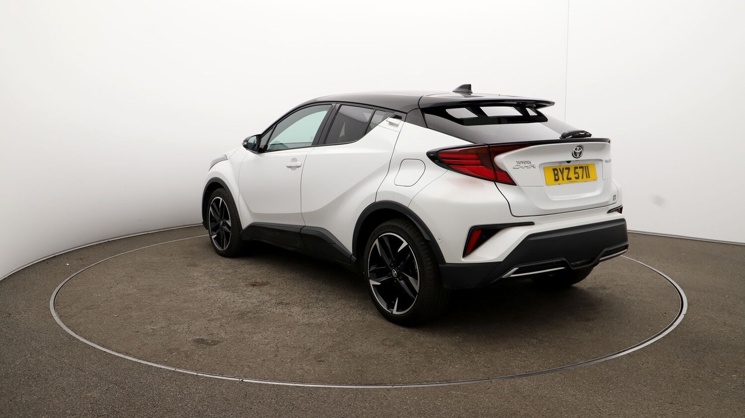 Used Toyota C-HR 2022 for sale - 76808493: Photo 55