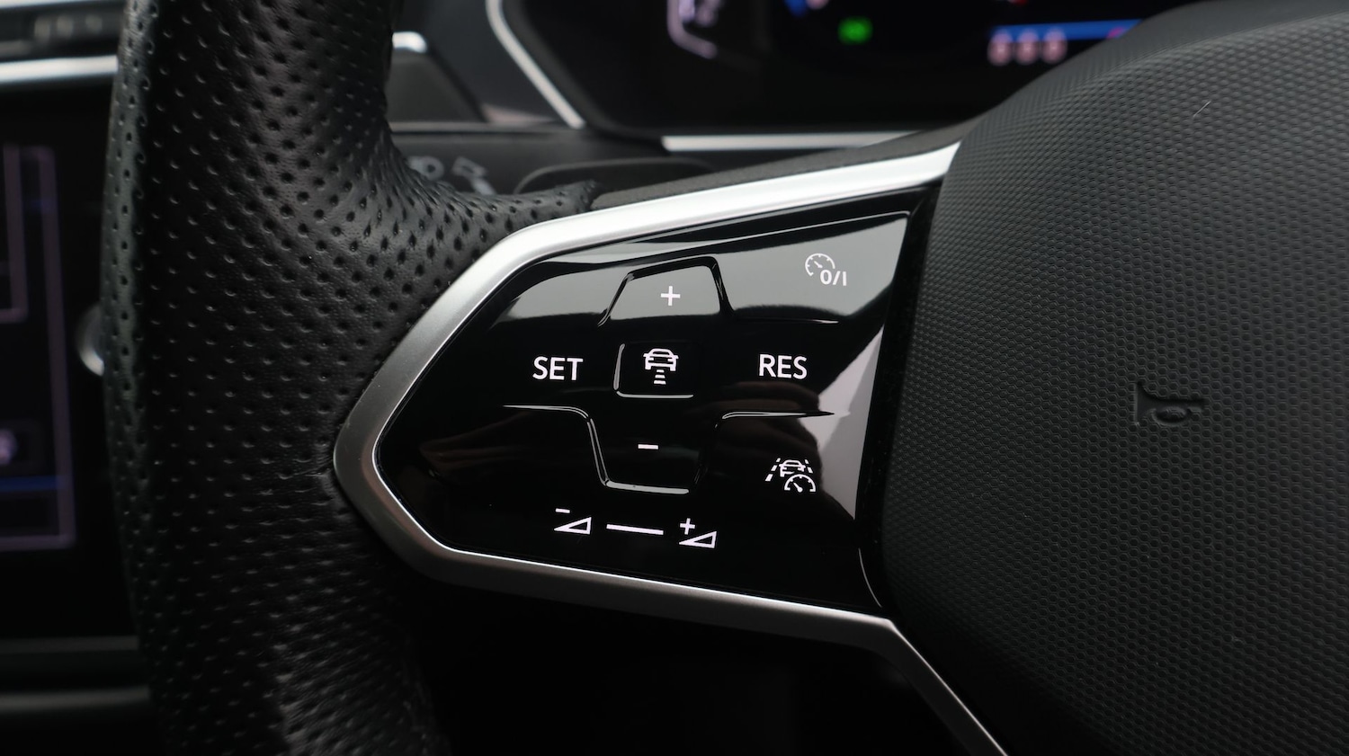 Used Volkswagen Tiguan 2023 for sale - 77619279: Photo 26