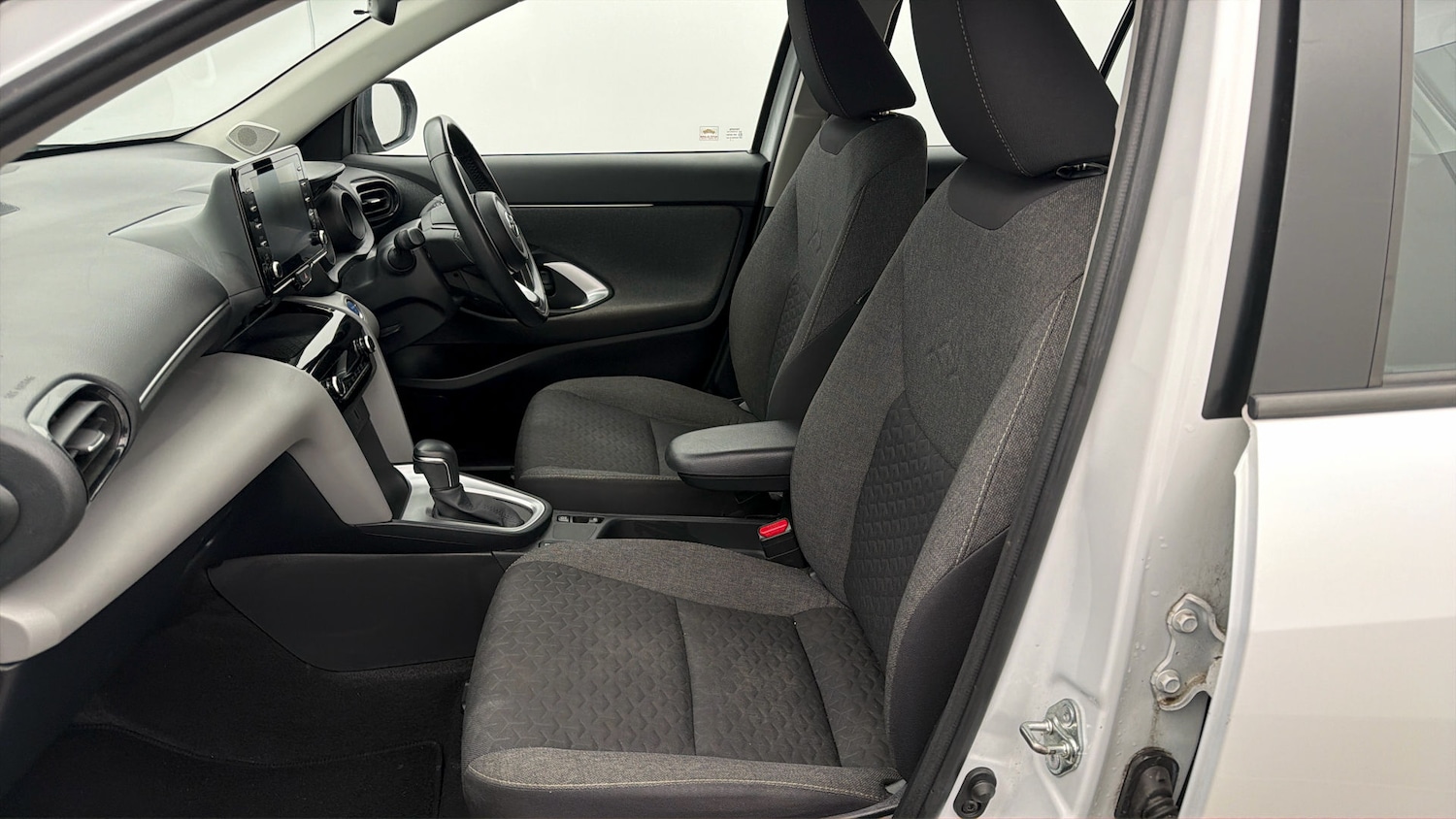 Used Toyota Yaris Cross 2022 for sale - 78053407: Photo 13