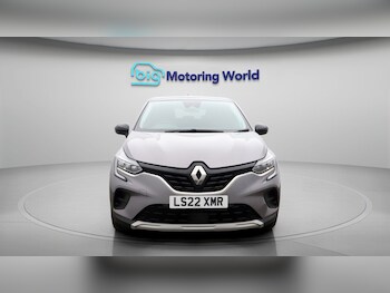 Used Renault Captur 2022 for sale - 77248062: Photo