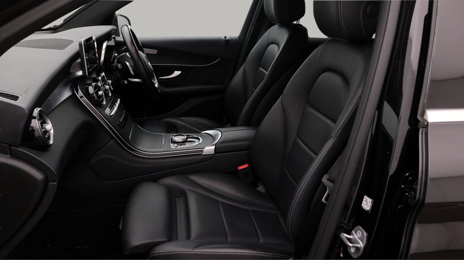 Used Mercedes-Benz GLC 2018 for sale - 77182050: Photo 14