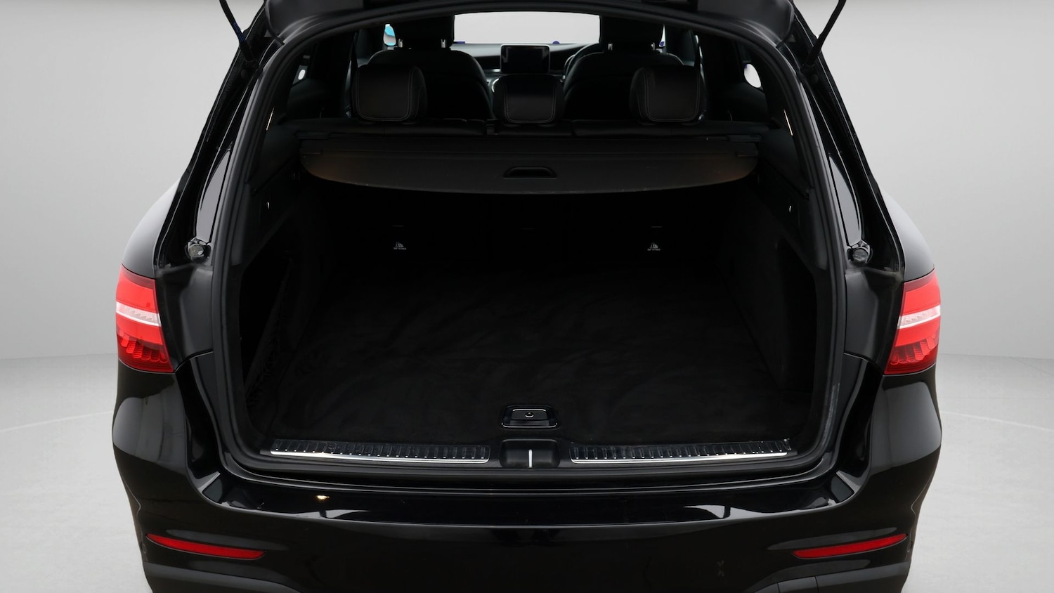 Used Mercedes-Benz GLC 2018 for sale - 77182050: Photo 17