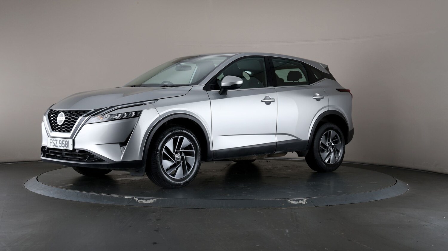 Used Nissan Qashqai for sale - 76808827: Photo 32