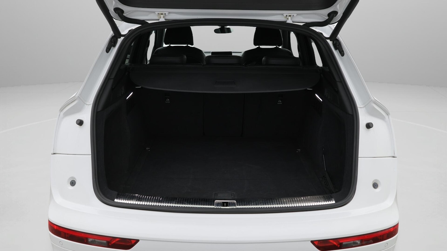 Used Audi Q5 2019 for sale - 76658931: Photo 18