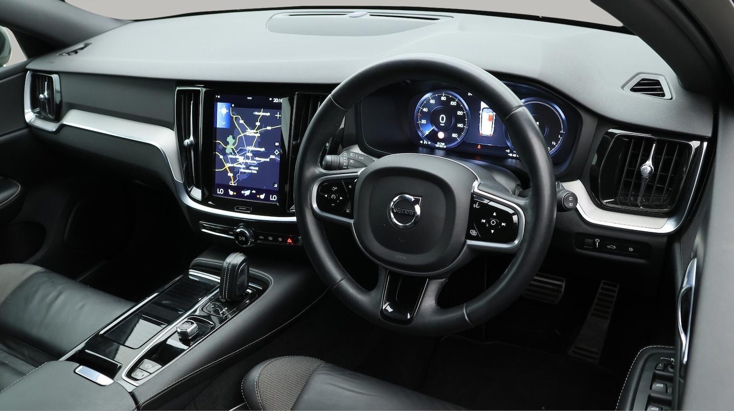 Used Volvo V60 2022 for sale - 75858218: Photo 10