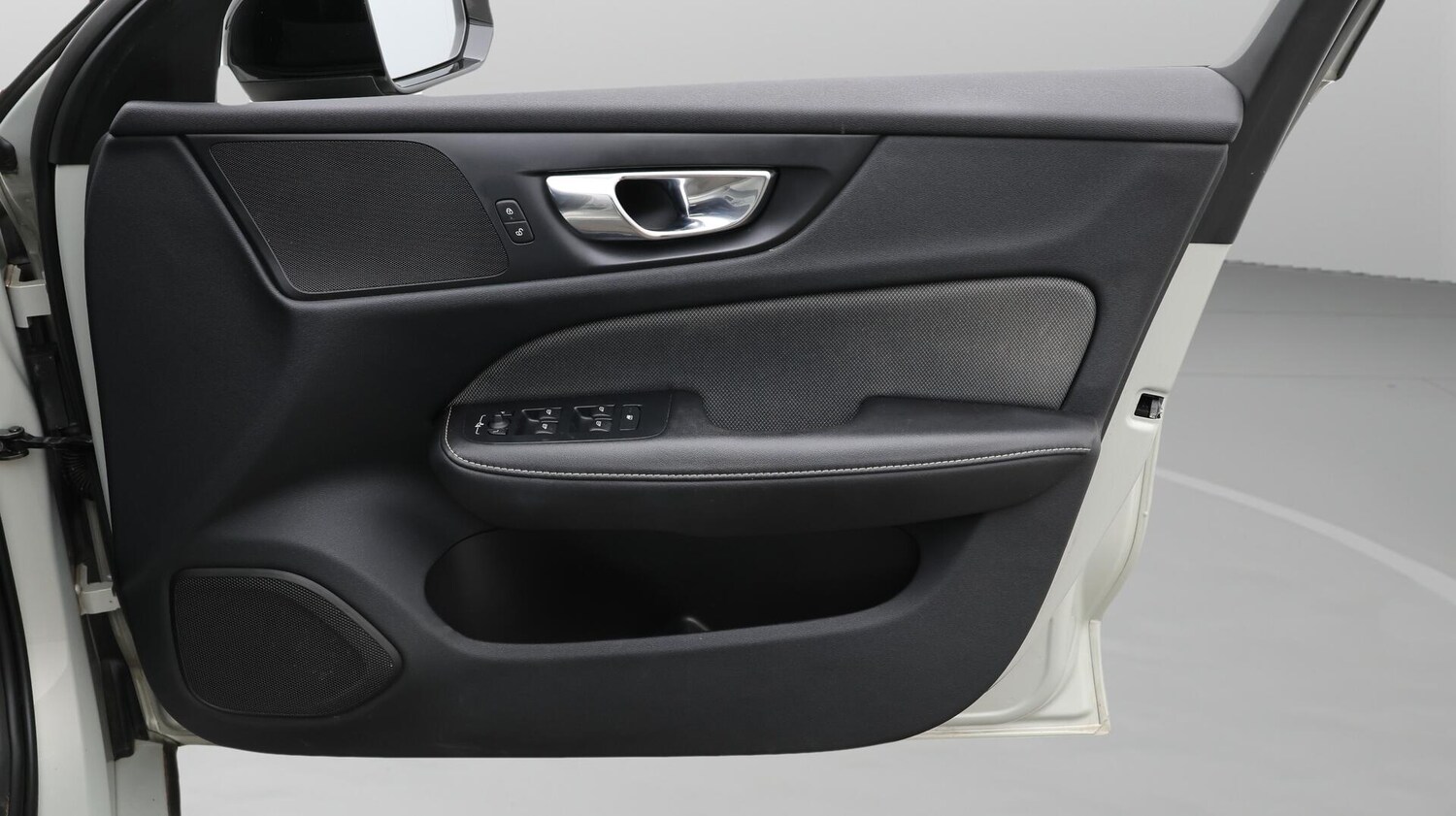 Used Volvo V60 2022 for sale - 75858218: Photo 16