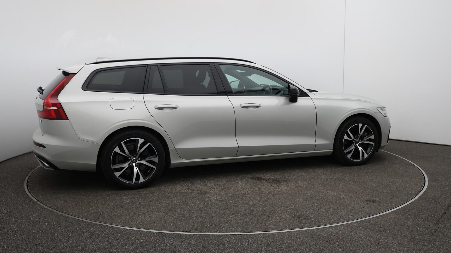 Used Volvo V60 2022 for sale - 75858218: Photo 52