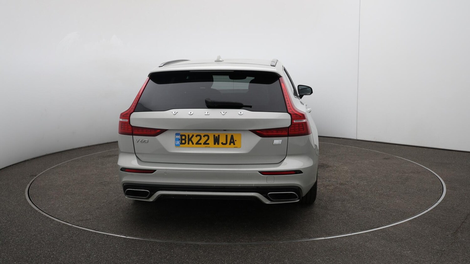 Used Volvo V60 2022 for sale - 75858218: Photo 58