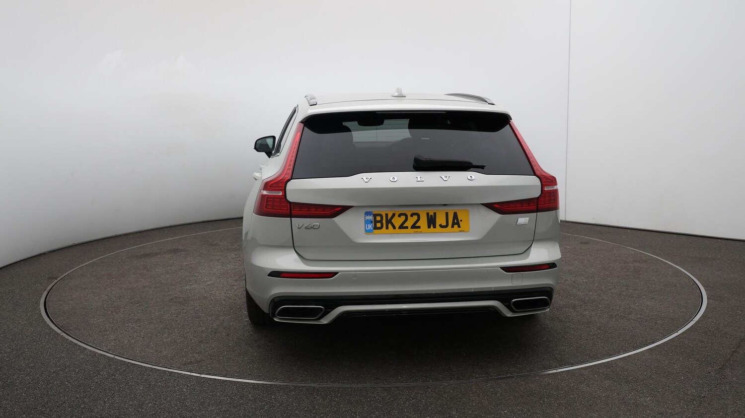 Used Volvo V60 2022 for sale - 75858218: Photo 60