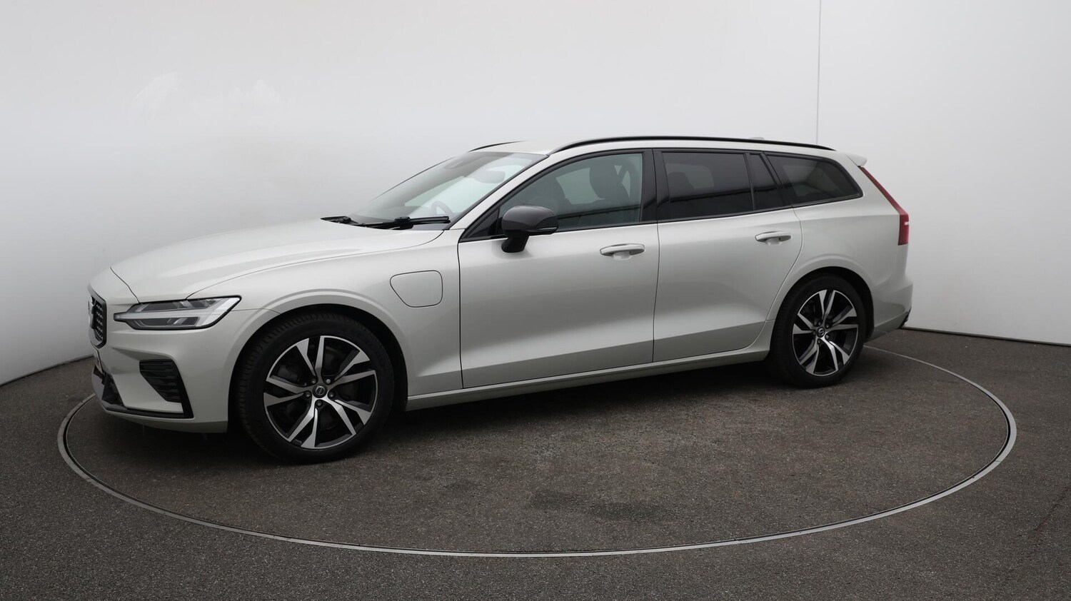 Used Volvo V60 2022 for sale - 75858218: Photo 68