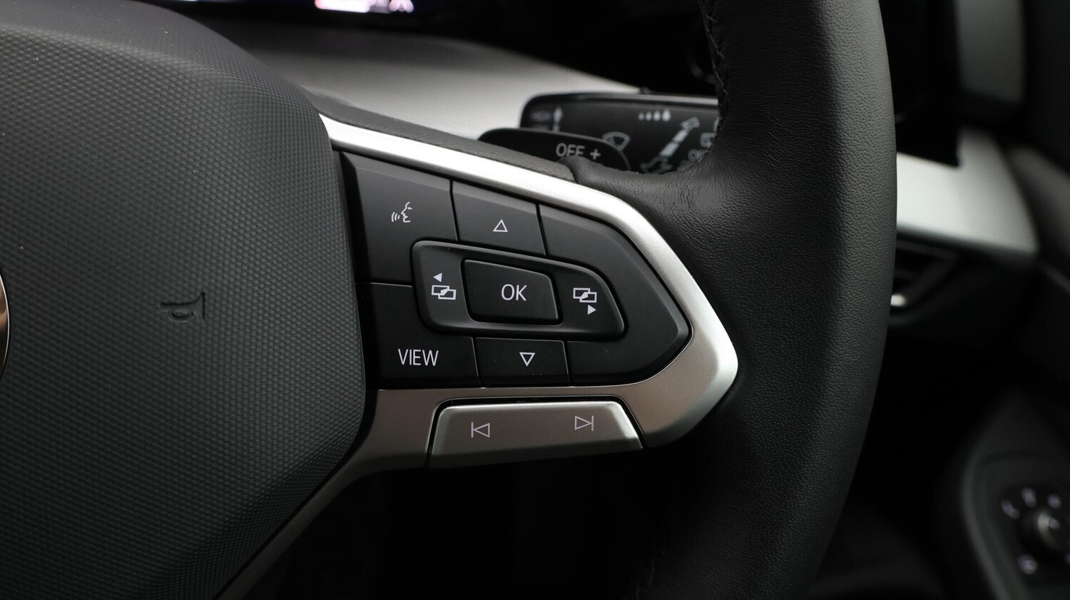 Used Volkswagen Golf 2024 for sale - 76633642: Photo 25