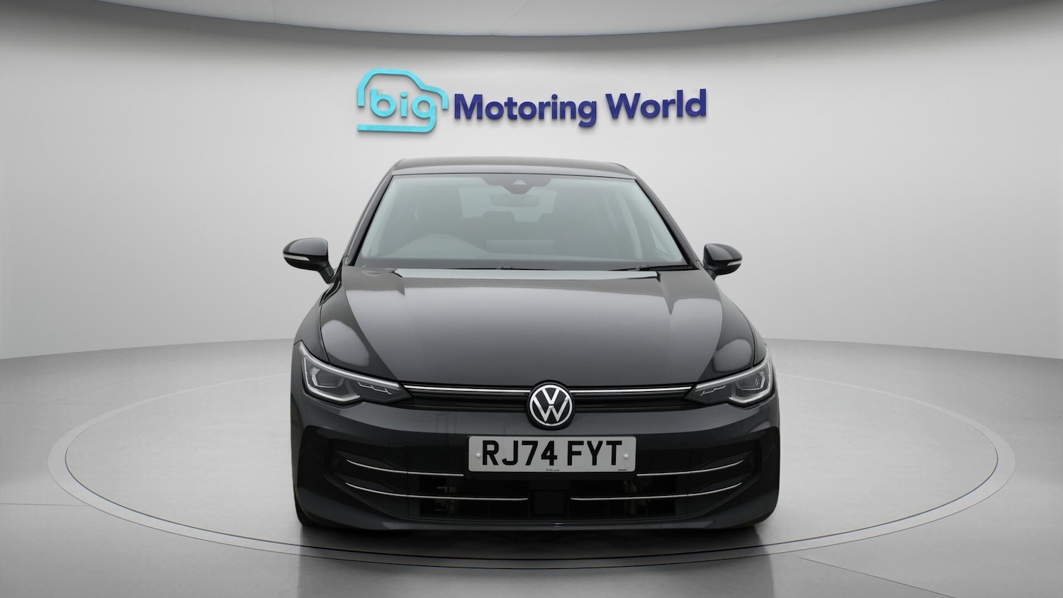 Used Volkswagen Golf 2024 for sale - 76633642: Photo 3