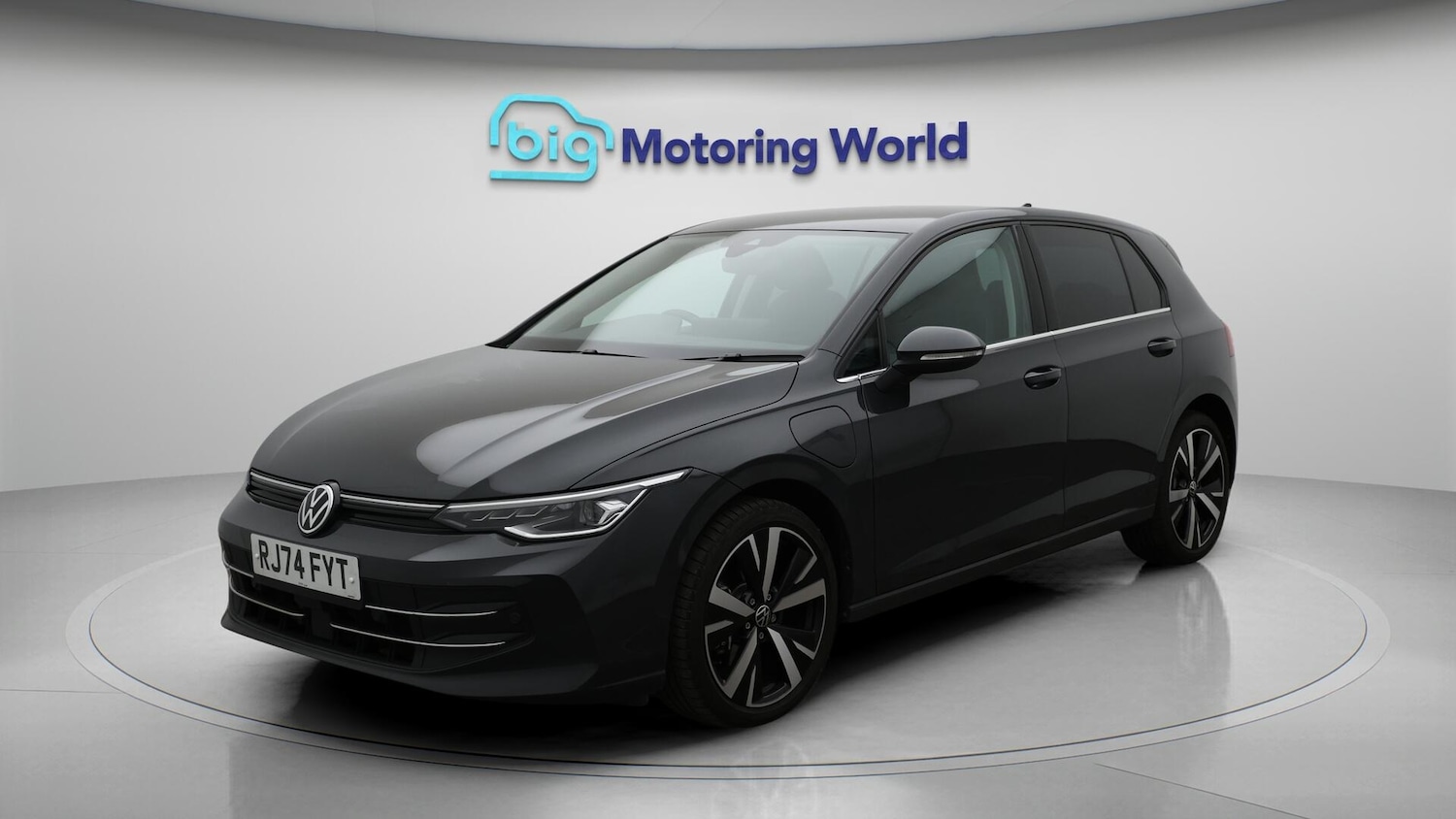 Used Volkswagen Golf 2024 for sale - 76633642: Photo 4