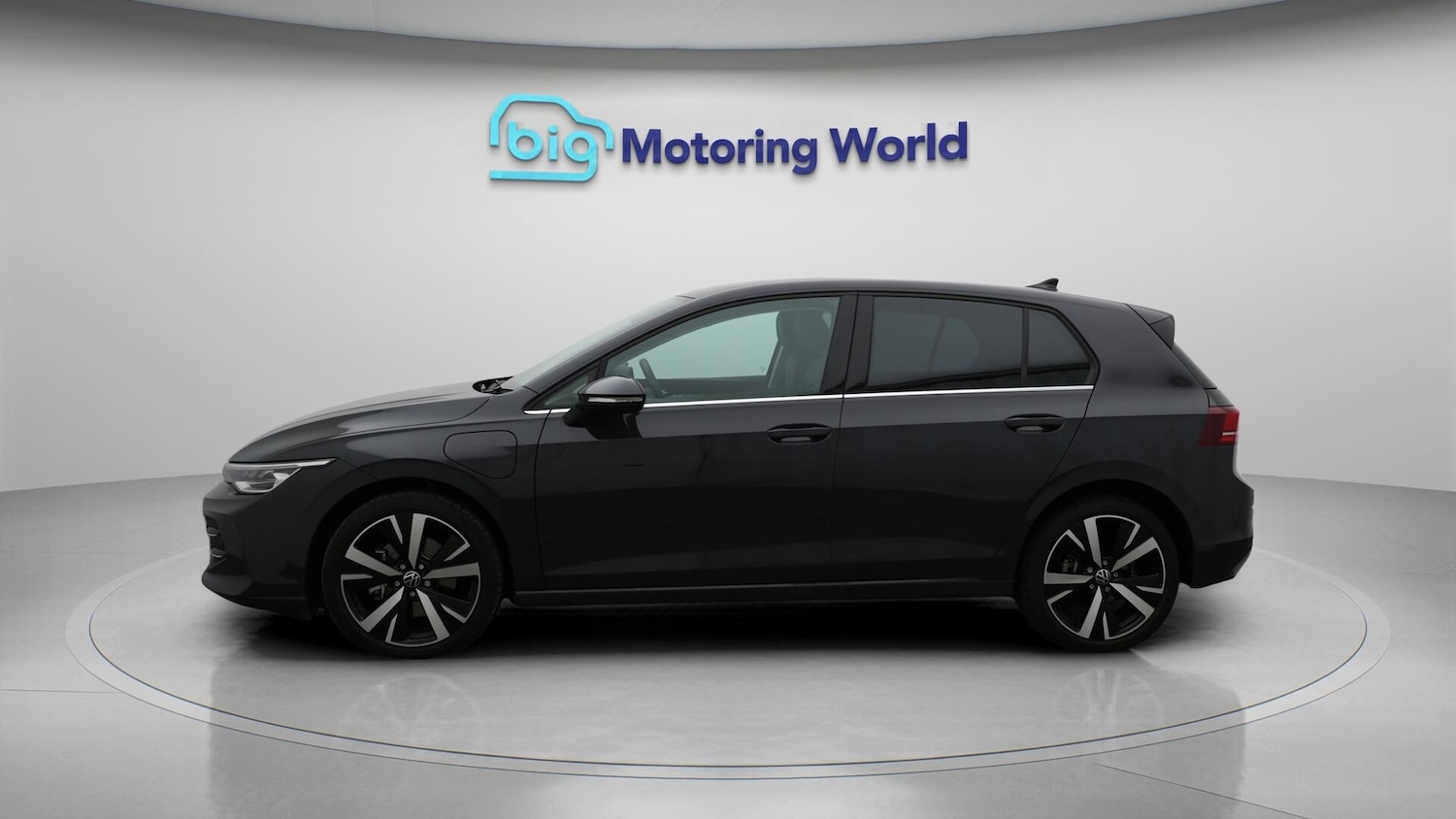 Used Volkswagen Golf 2024 for sale - 76633642: Photo 5