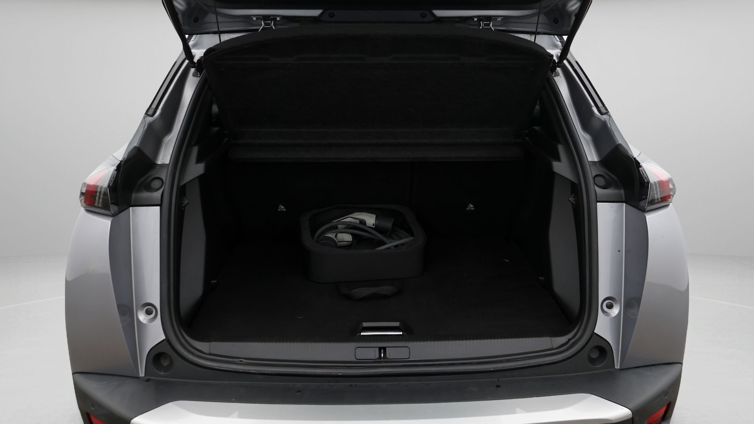 Used Peugeot 2008 2022 for sale - 77729223: Photo 17