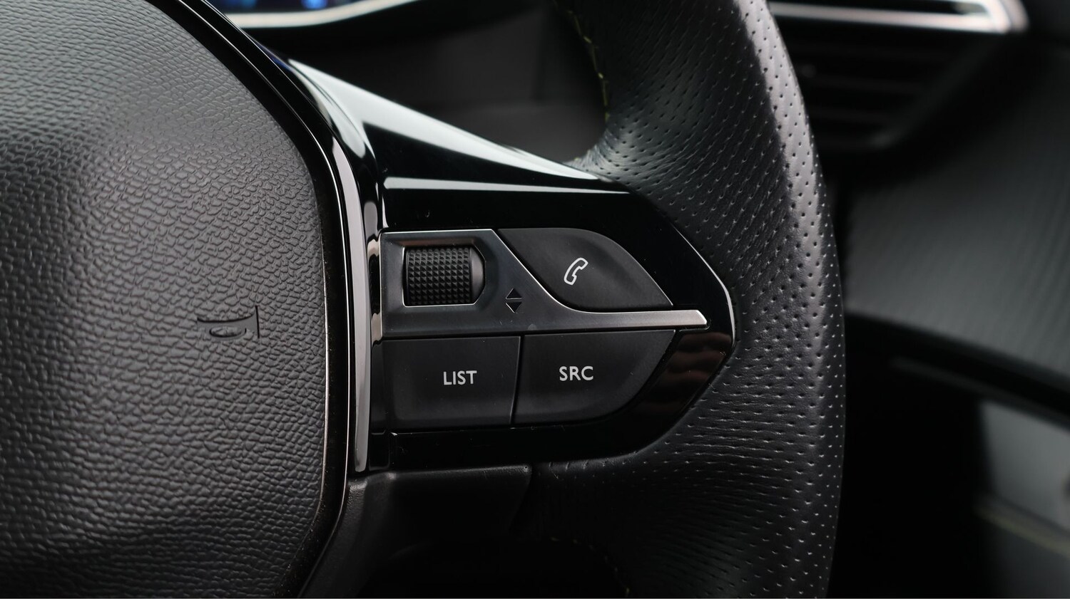 Used Peugeot 2008 2022 for sale - 77729223: Photo 26