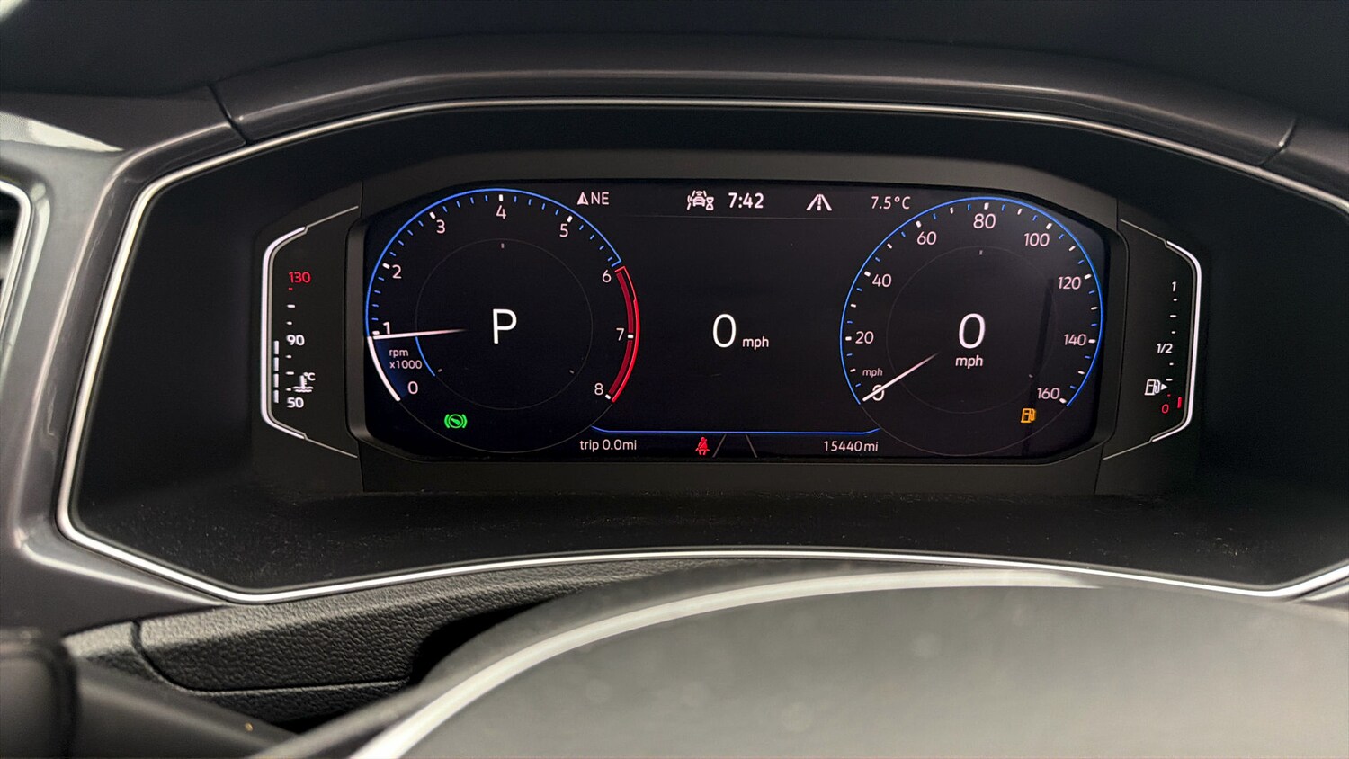 Used Volkswagen T-Roc for sale - 77818093: Photo 24