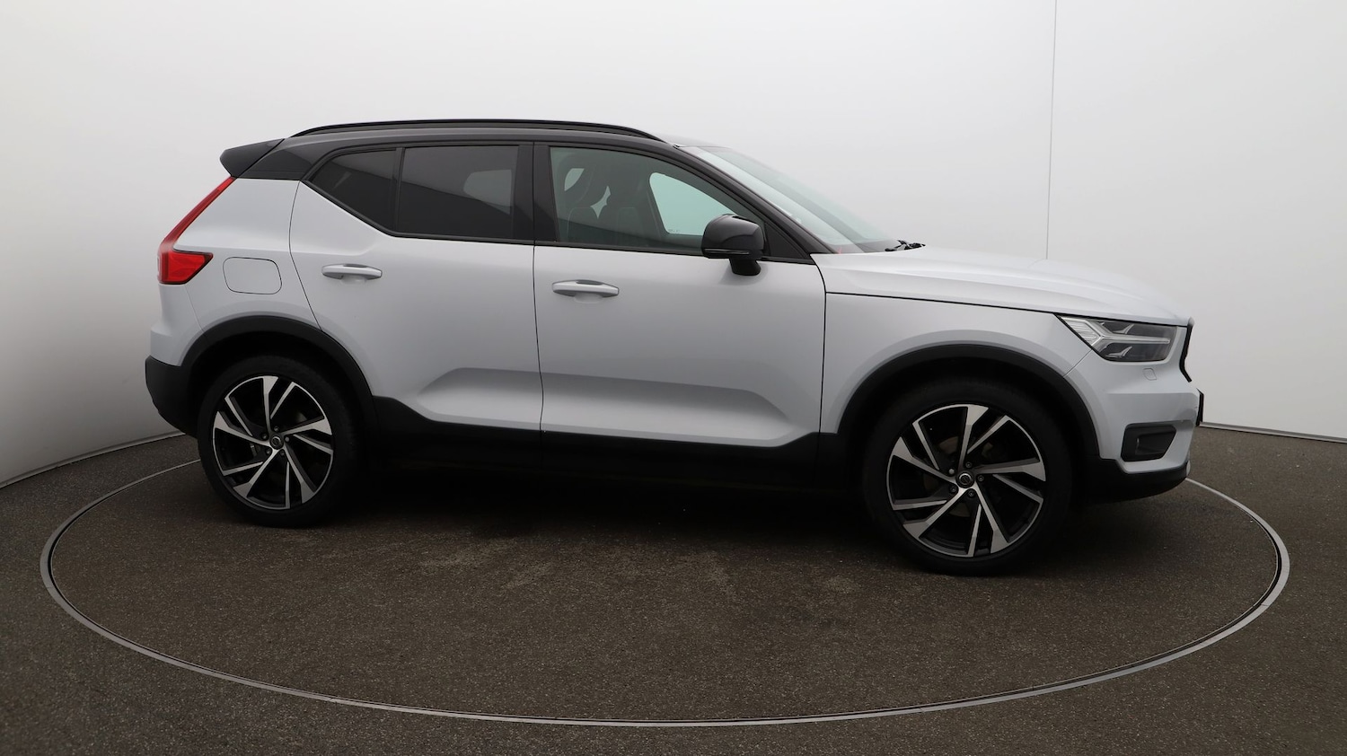Used Volvo XC40 2020 for sale - 77027814: Photo 39