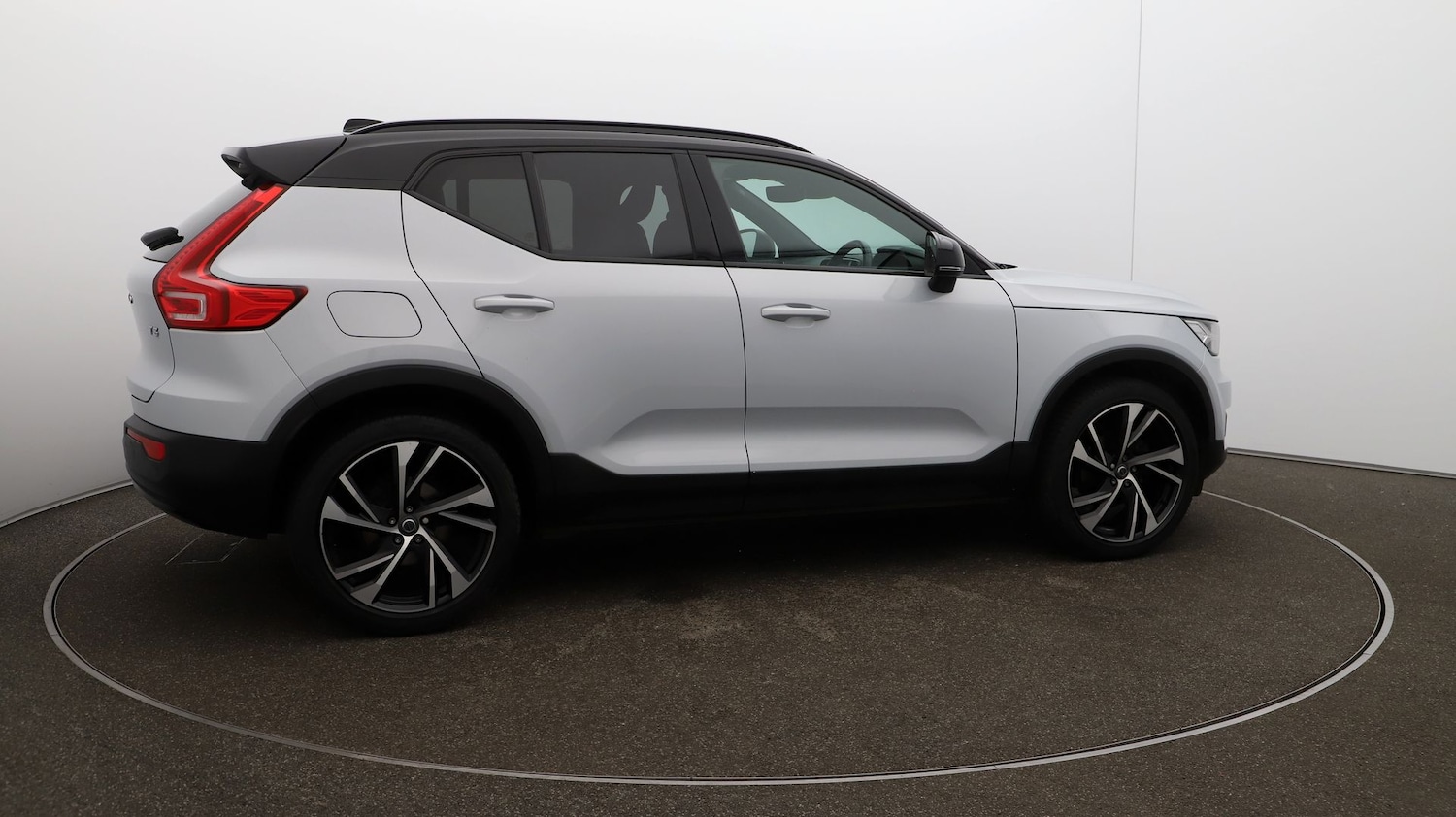 Used Volvo XC40 2020 for sale - 77027814: Photo 42