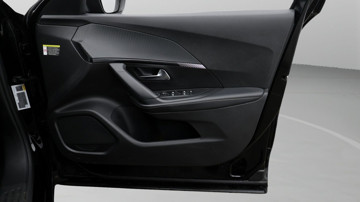 Used Peugeot E-2008 for sale - 77618617: Photo 15