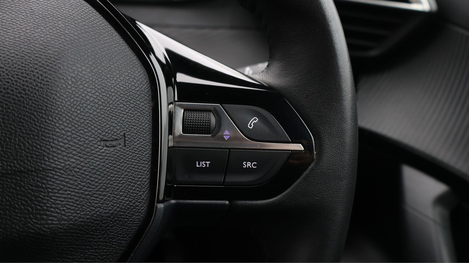 Used Peugeot E-2008 for sale - 77618617: Photo 23