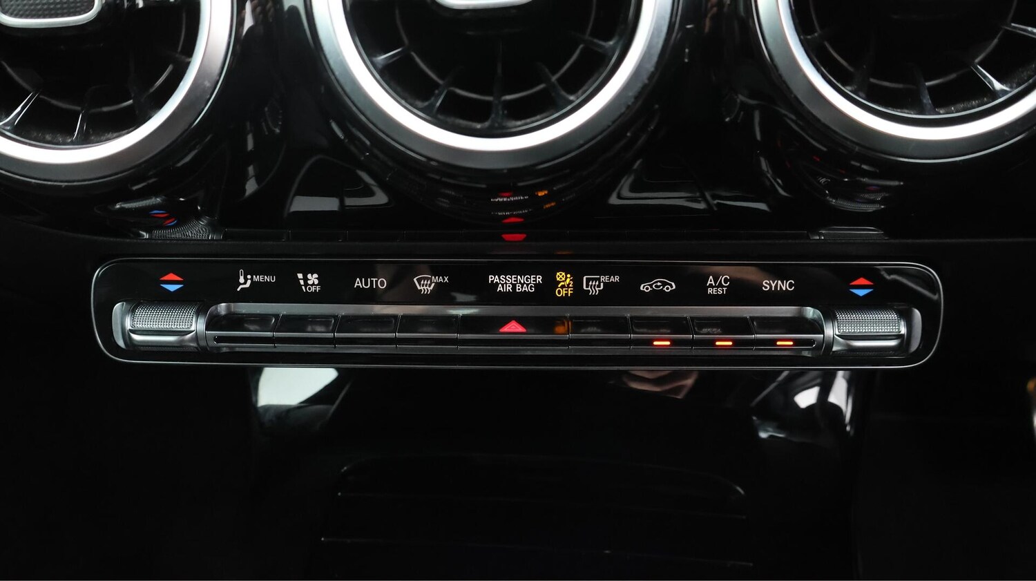 Used Mercedes-Benz A-Class 2020 for sale - 76388493: Photo 13