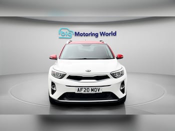 Used Kia Stonic 2020 for sale - 78617976: Photo