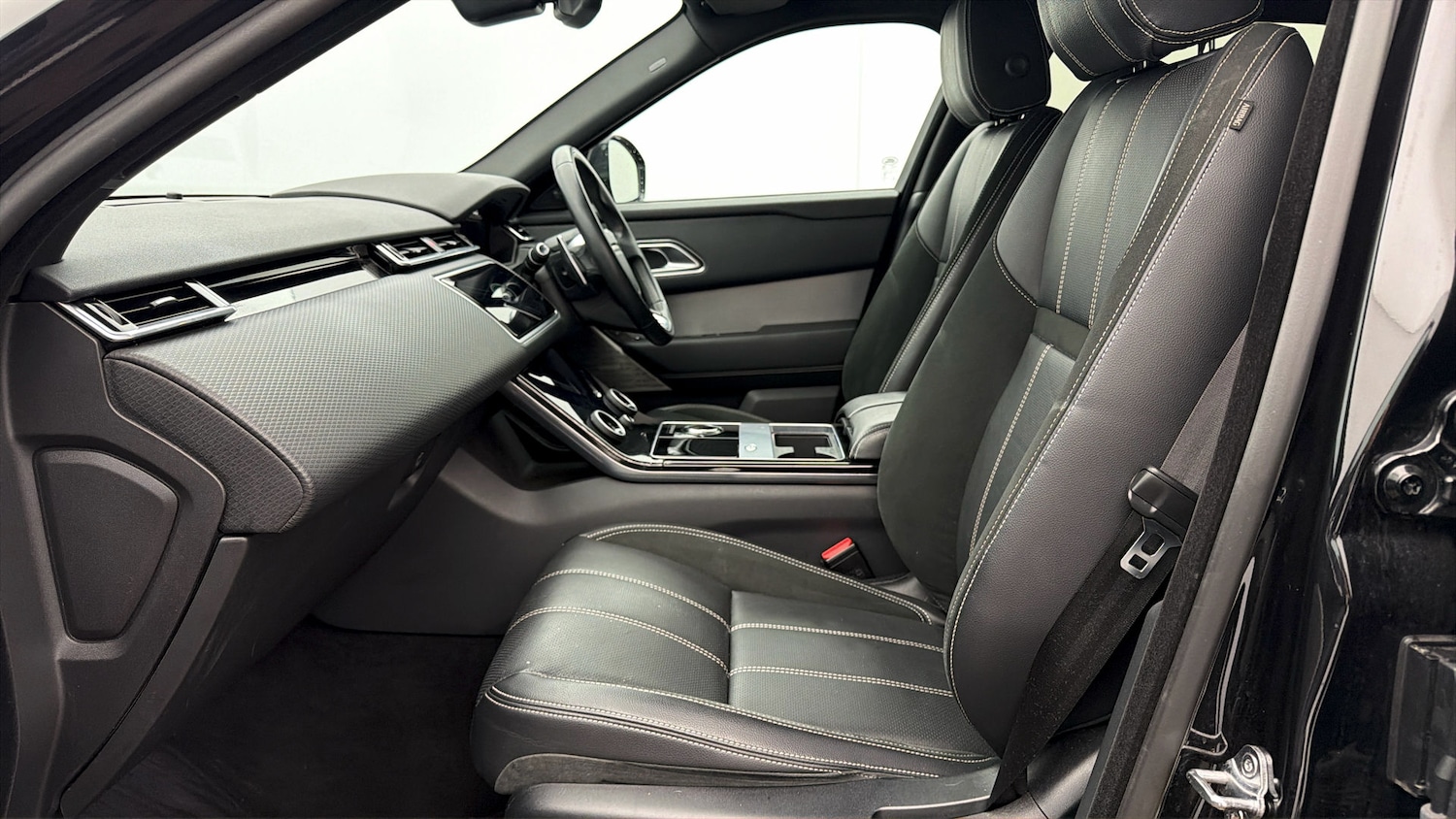 Used Land Rover Range Rover Velar 2019 for sale - 78107156: Photo 13