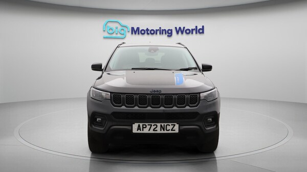 Used Jeep Compass 2023 for sale - 76200270: Photo 3