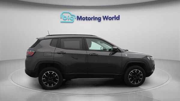 Used Jeep Compass 2023 for sale - 76200270: Photo 9