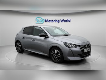 Used Peugeot 208 2023 for sale - 76189990: Photo 2