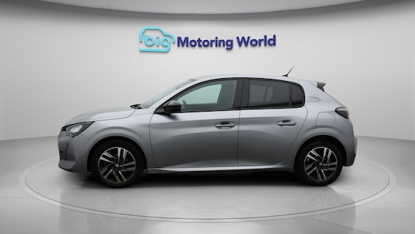 Used Peugeot 208 2023 for sale - 76189990: Photo 5