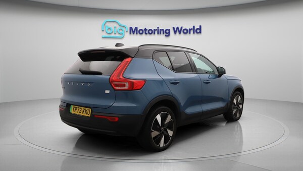 Used Volvo XC40 2023 for sale - 76296022: Photo 8