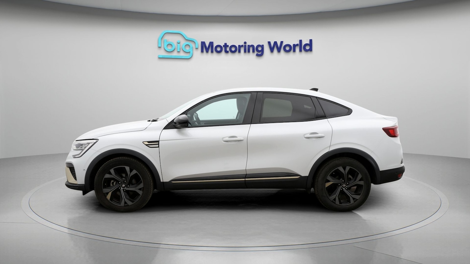 Used Renault Arkana 2023 for sale - 77282561: Photo 4