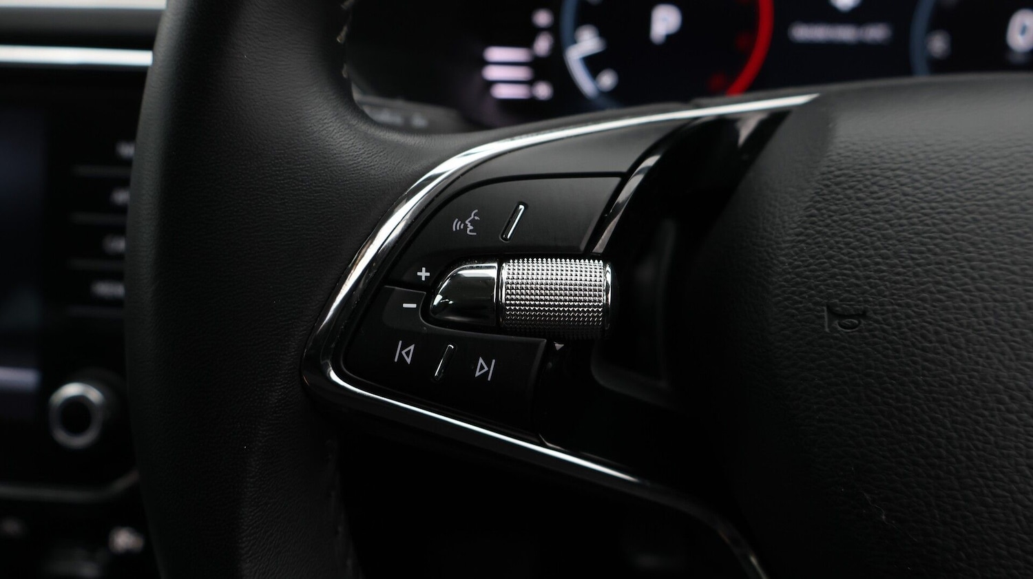 Used Skoda Superb 2023 for sale - 77610692: Photo 21