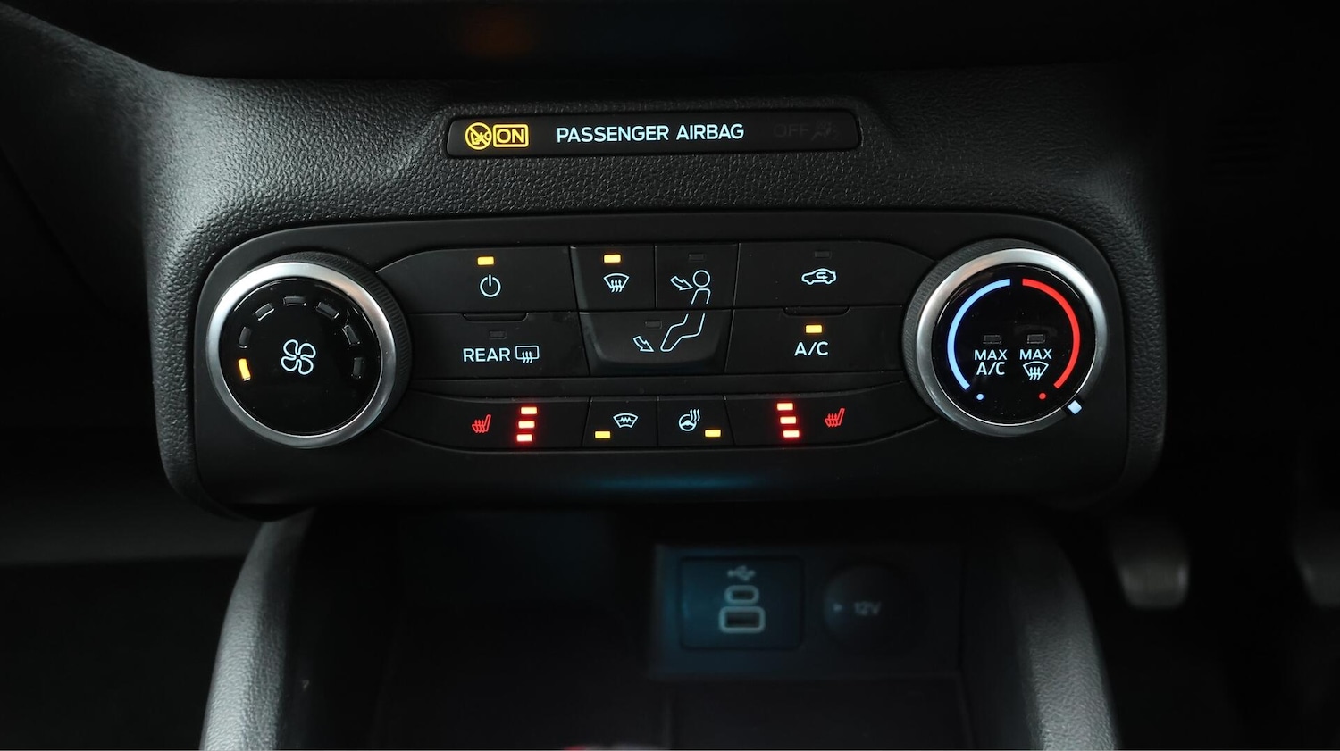 Used Ford Focus 2023 for sale - 76457299: Photo 13