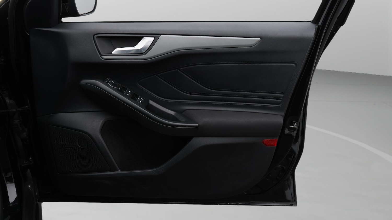 Used Ford Focus 2023 for sale - 76457299: Photo 16