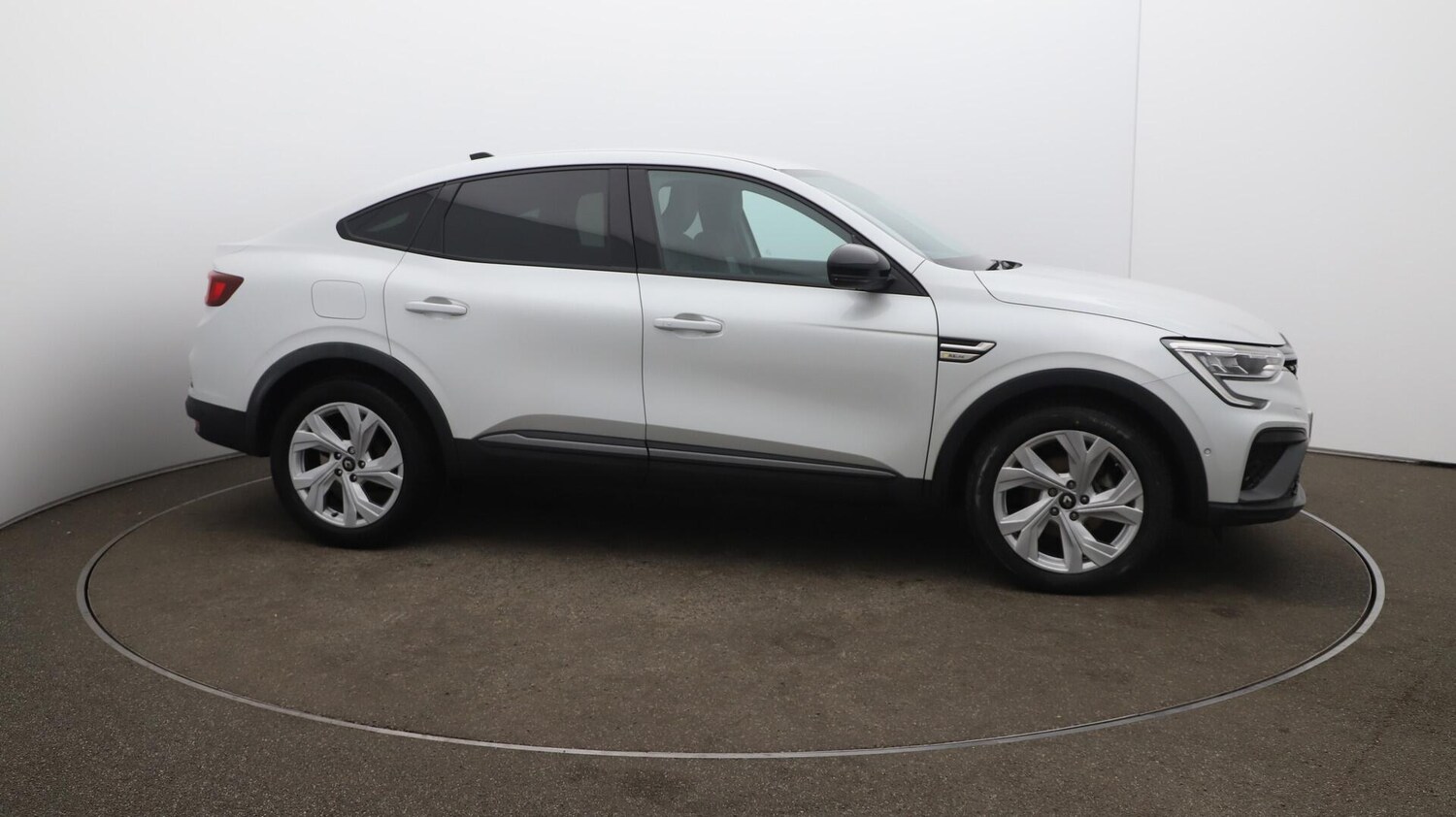 Used Renault Arkana 2022 for sale - 76059478: Photo 49
