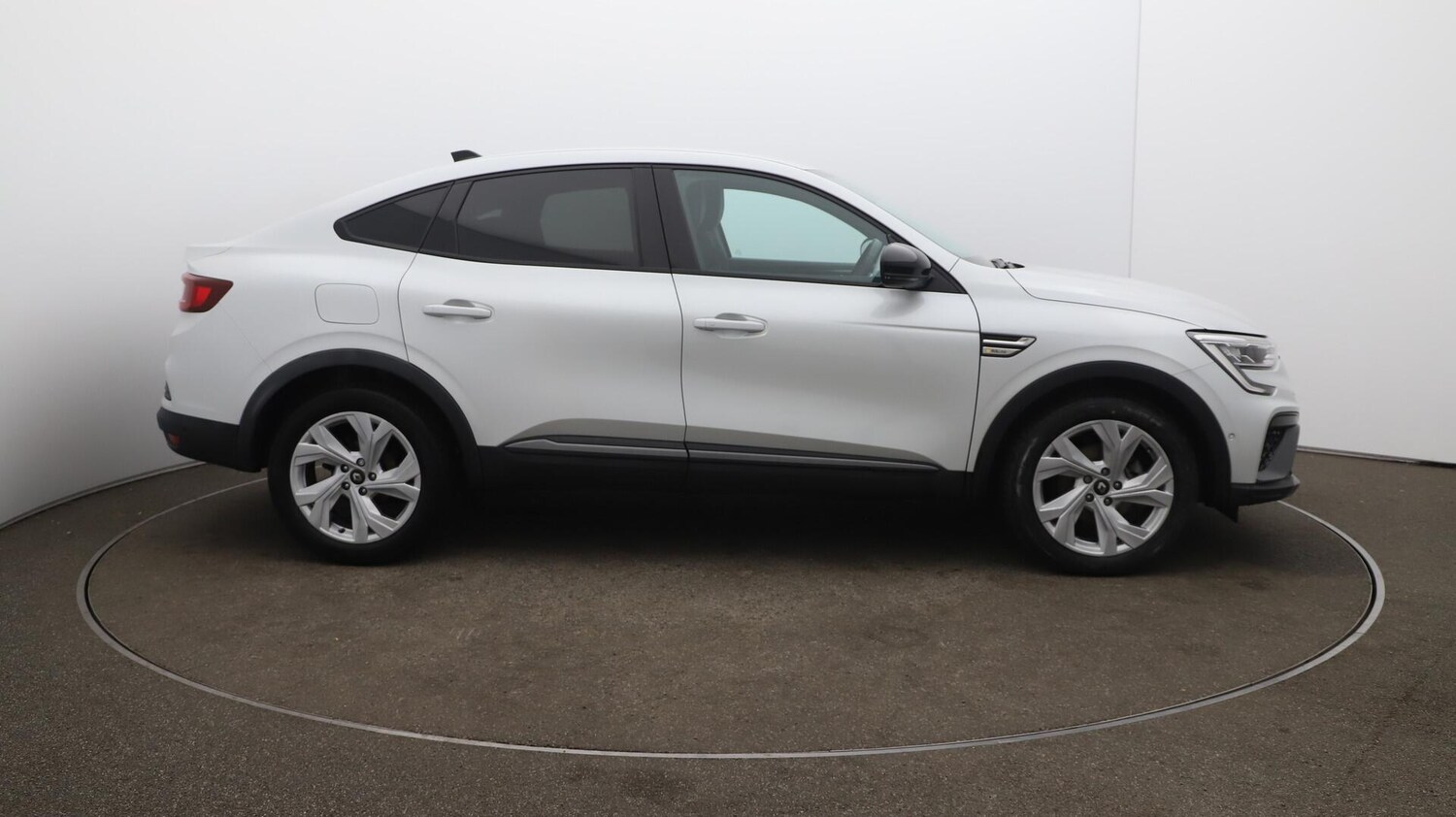 Used Renault Arkana 2022 for sale - 76059478: Photo 50
