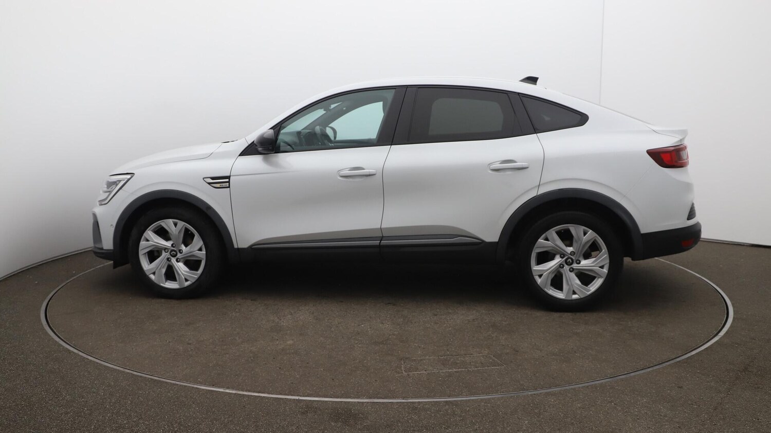 Used Renault Arkana 2022 for sale - 76059478: Photo 65