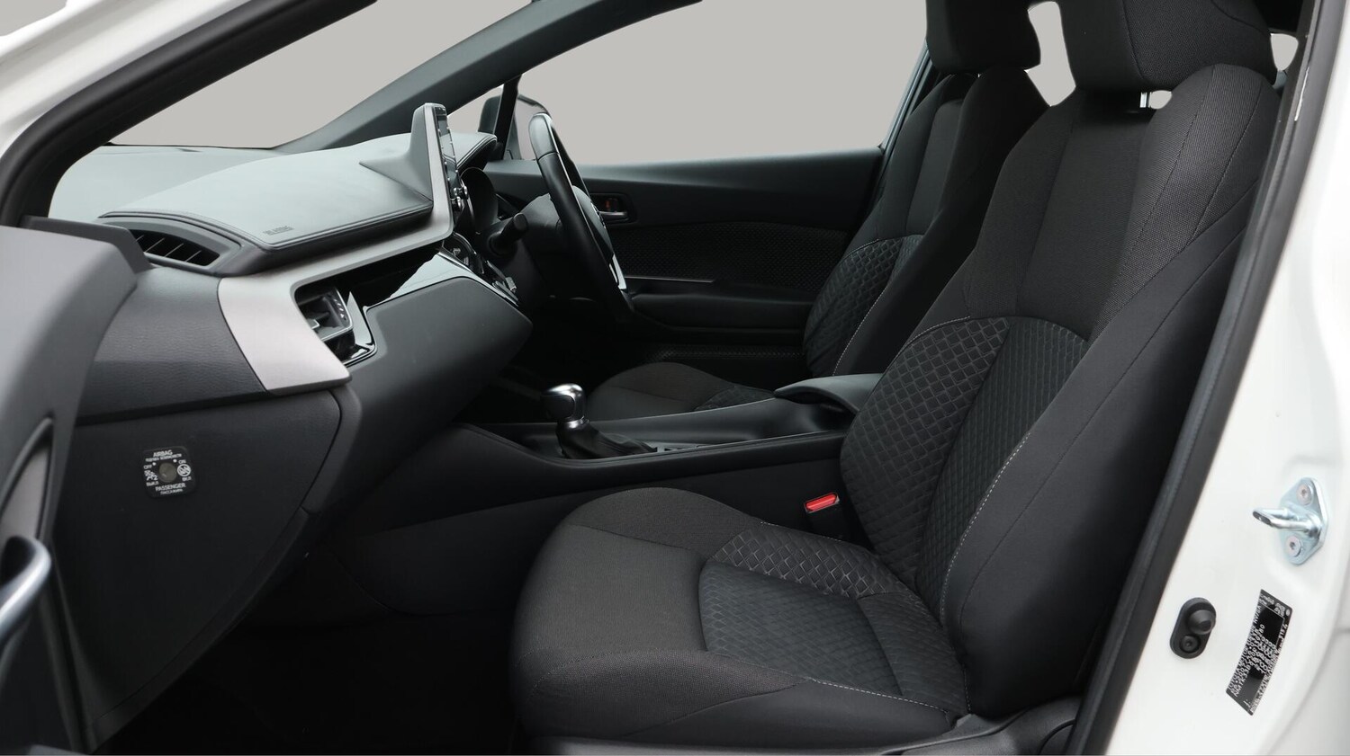 Used Toyota C-HR 2021 for sale - 76348847: Photo 15